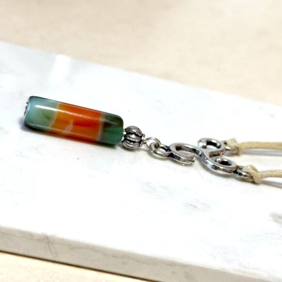 2/$20, Multicolor Dyed Agate Cord Necklace, Gemstone Lariat Necklace - Picture 6 of 11